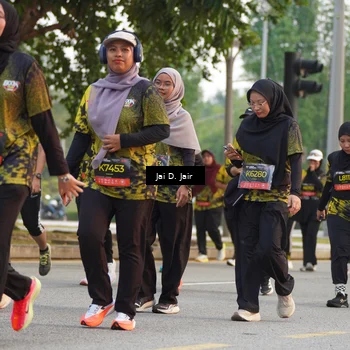 Runner Photo 6793805