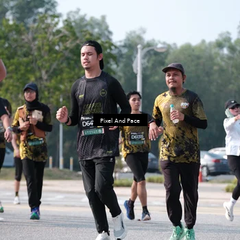 Runner Photo 6793807