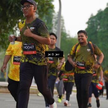 Runner Photo 6793848