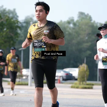 Runner Photo 6793856