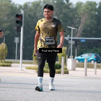 Runner Photo 6793873