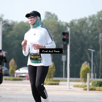 Runner Photo 6793895