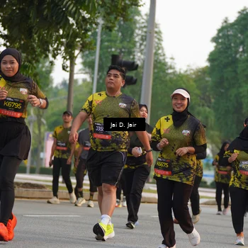 Runner Photo 6793923