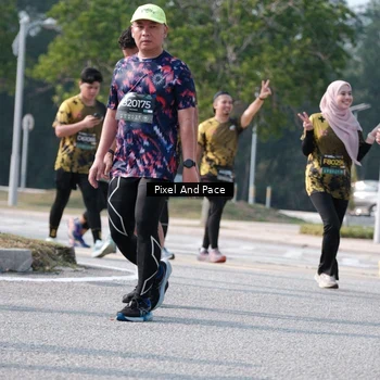 Runner Photo 6793948