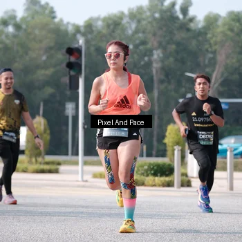 Runner Photo 6793973