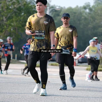 Runner Photo 6794028