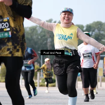 Runner Photo 6794082