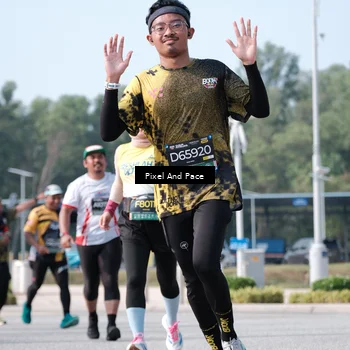 Runner Photo 6794090