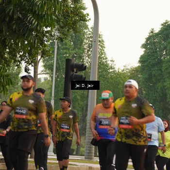 Runner Photo 6794216