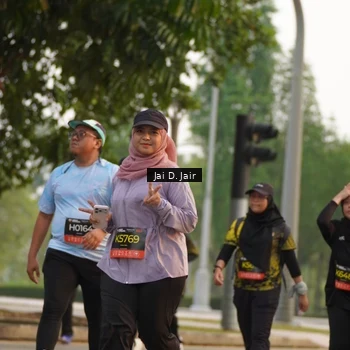 Runner Photo 6794245