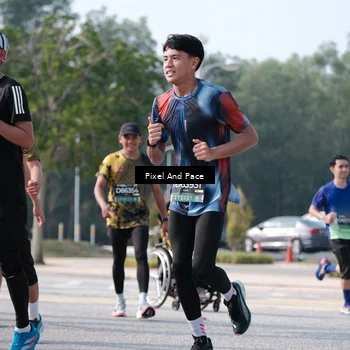Runner Photo 6794254