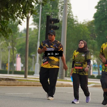 Runner Photo 6794273