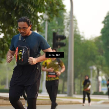 Runner Photo 6794315