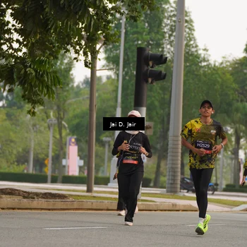 Runner Photo 6794319
