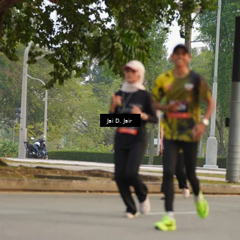 Runner Photo 6794321