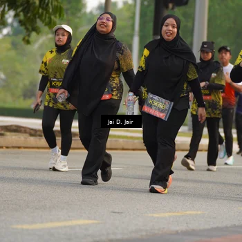 Runner Photo 6794328