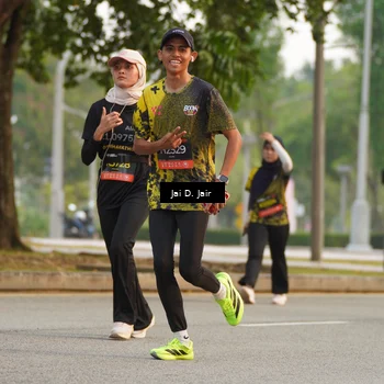 Runner Photo 6794330
