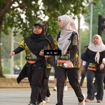 Runner Photo 6794362