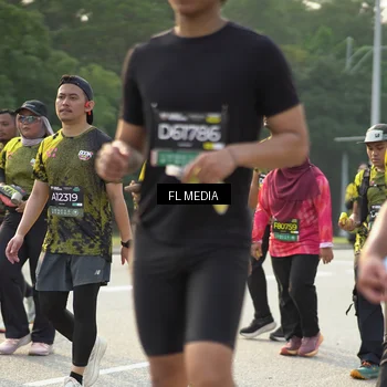 Runner Photo 6794366