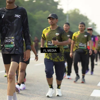 Runner Photo 6794411