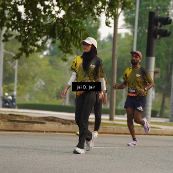 Runner Photo 6794418