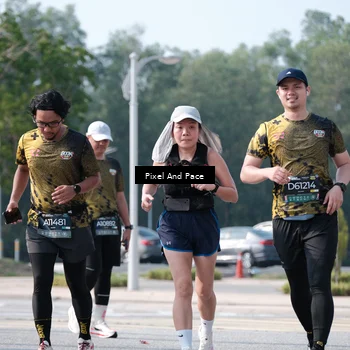 Runner Photo 6794423