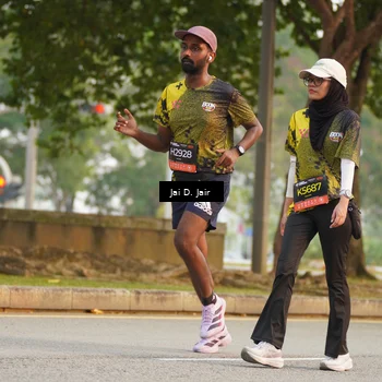 Runner Photo 6794436
