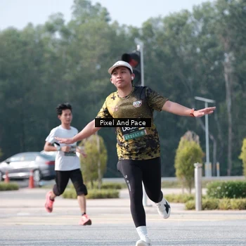 Runner Photo 6794476