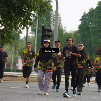 Runner Photo 6794497