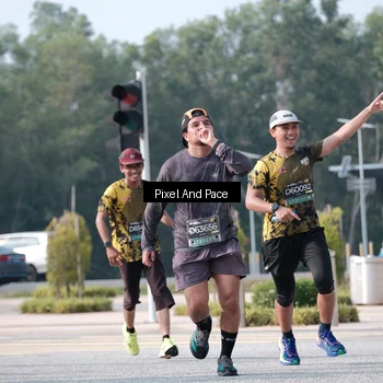 Runner Photo 6794503