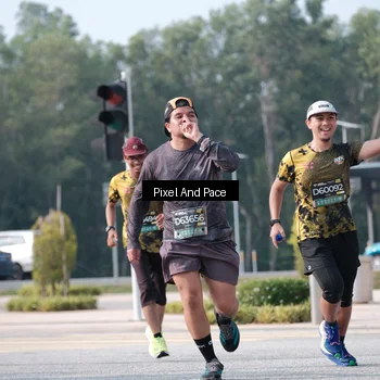 Runner Photo 6794509