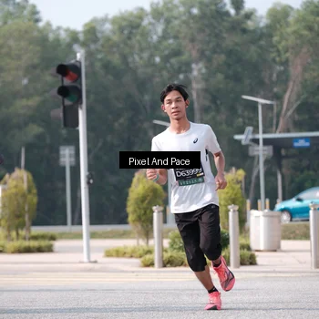 Runner Photo 6794512