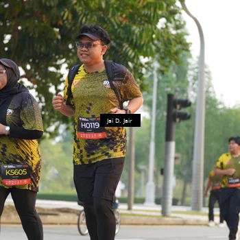 Runner Photo 6794538