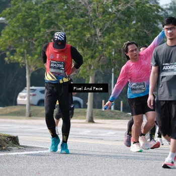 Runner Photo 6794540