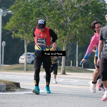 Runner Photo 6794541