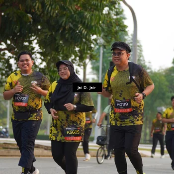 Runner Photo 6794545