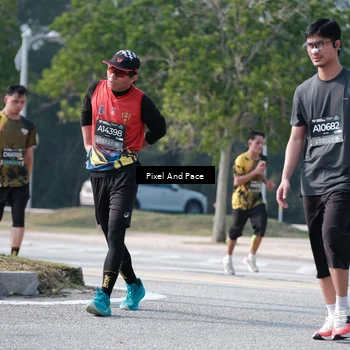 Runner Photo 6794567