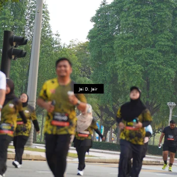 Runner Photo 6794591