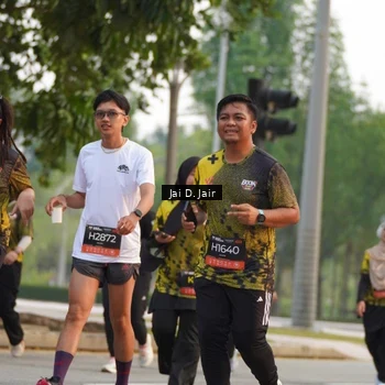 Runner Photo 6794609