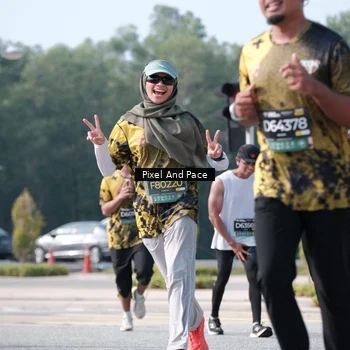 Runner Photo 6794618
