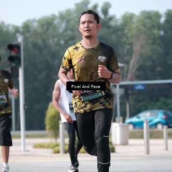 Runner Photo 6794635