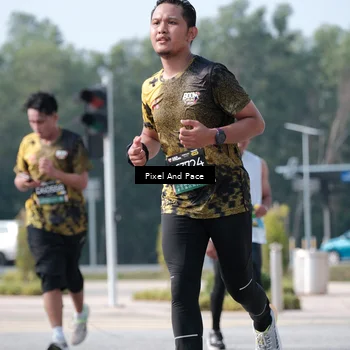 Runner Photo 6794636