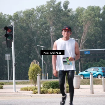 Runner Photo 6794641