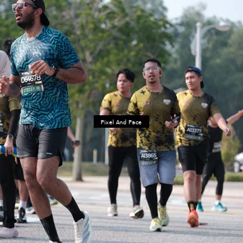 Runner Photo 6794677