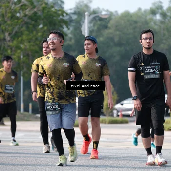 Runner Photo 6794686