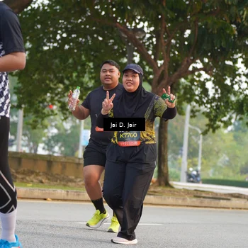 Runner Photo 6794708