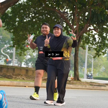 Runner Photo 6794710