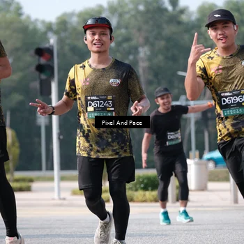 Runner Photo 6794718