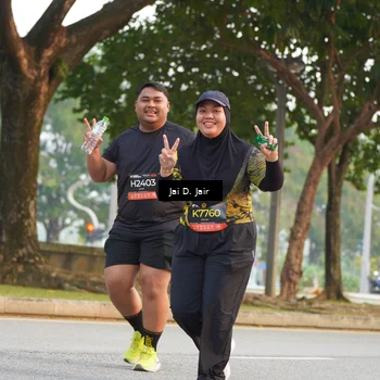 Runner Photo 6794719