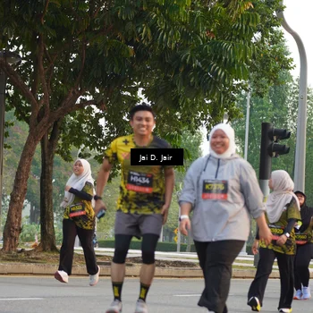 Runner Photo 6794736